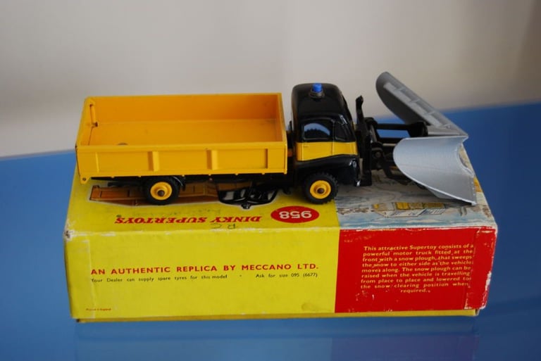image for Dinky Supertoys 958 Snow Plough (with rare silver plough)