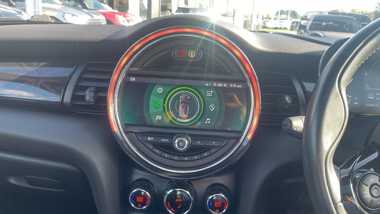 2020 MINI Hatchback Electric 135kW Cooper S Level 3 33kWh 3dr Auto Hatchback Electric Automatic