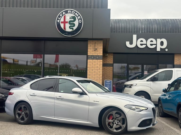 2020 Alfa Romeo Giulia 2.0T Veloce Saloon 4dr Petrol Auto Euro 6 (s/s) (280 ps) SALOON Petrol Aut...