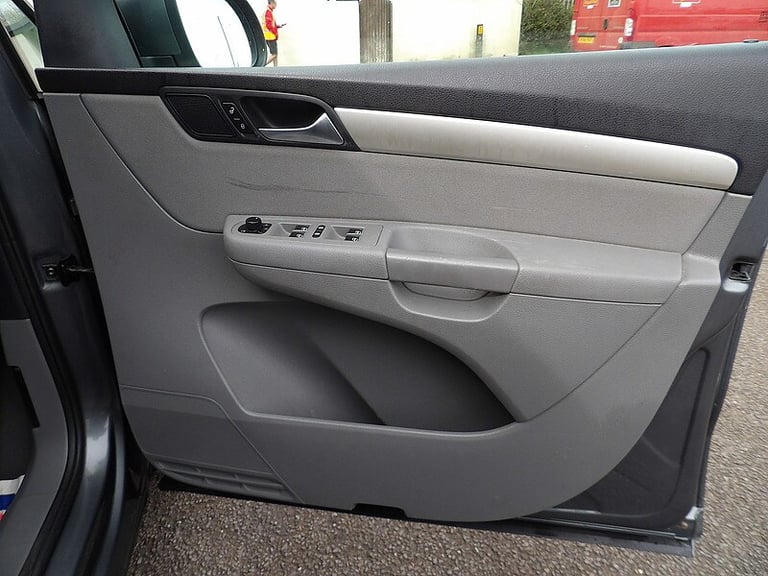 2013 SEAT Alhambra 2.0 TDI CR Ecomotive SE 5dr MPV DIESEL Manual