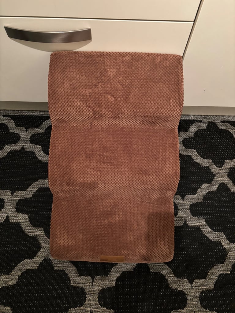 Dog/pet stairs like new 