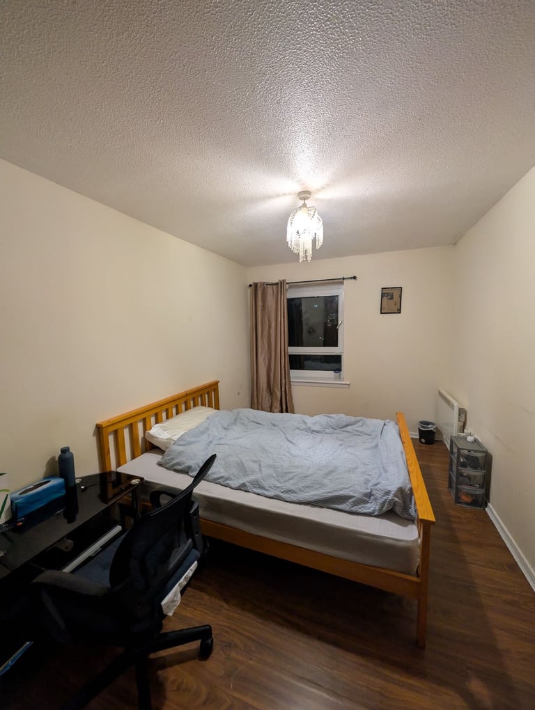 image for FURNISHED ROOM AVAILABLE TO RENT