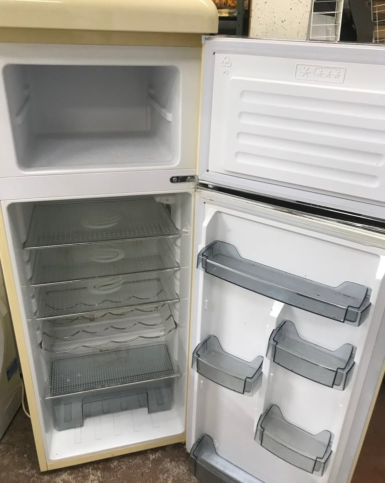 image for Fridge Freezer, swan