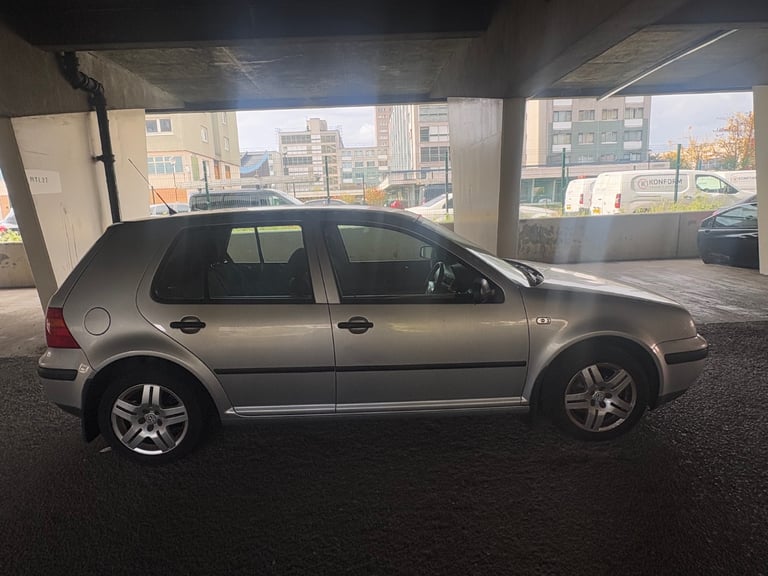 Volkswagen, GOLF, Hatchback, 2003, Manual, 1598 (cc), 5 doors