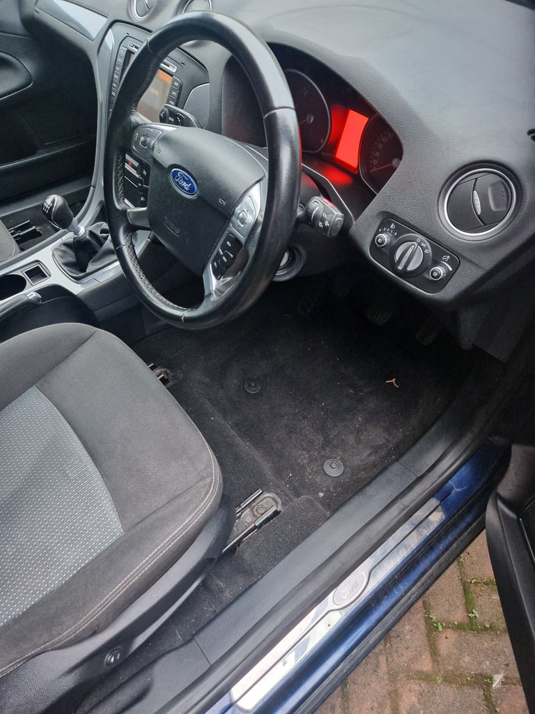 Ford, MONDEO, Hatchback, 2013, Manual, 1997 (cc), 5 doors