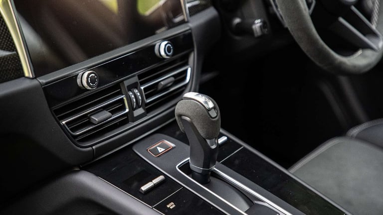 2025 Porsche Macan GTS 5dr PDK ESTATE PETROL Automatic