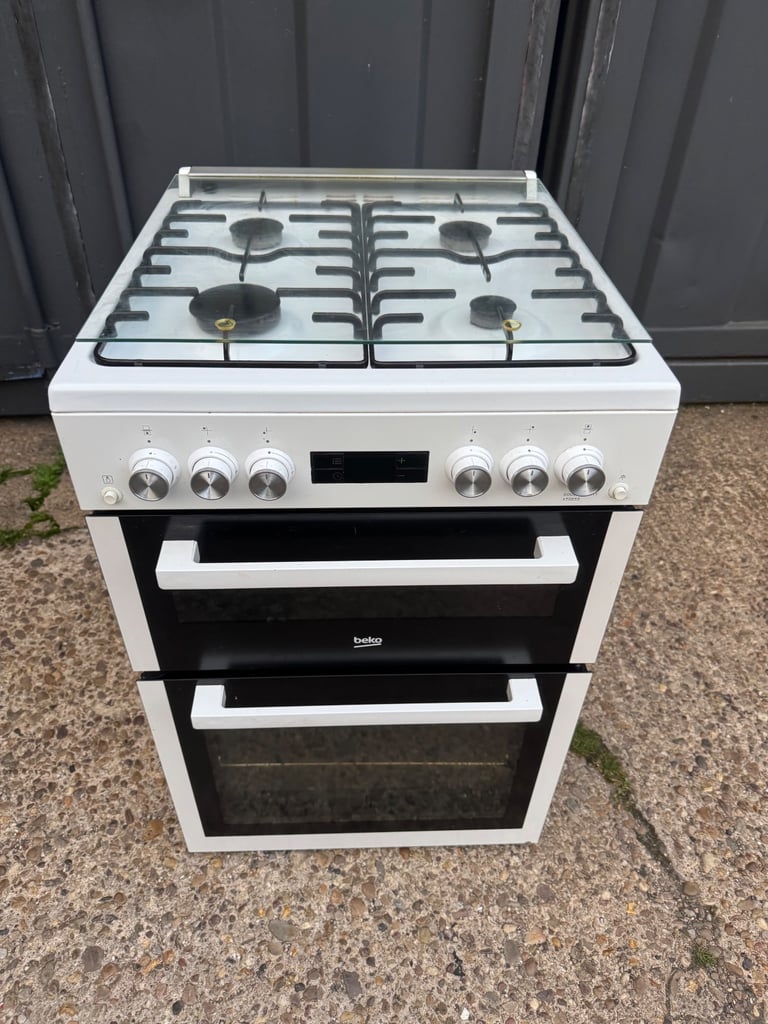 image for Beko Gas Cooker Digital Display 60cm