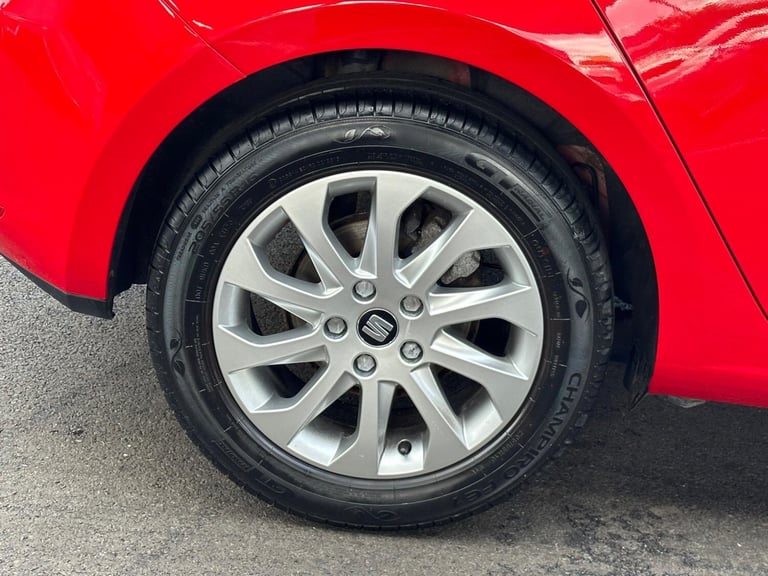 2014 SEAT Leon 1.6 TDI CR SE Euro 5 (s/s) 5dr HATCHBACK Diesel Manual