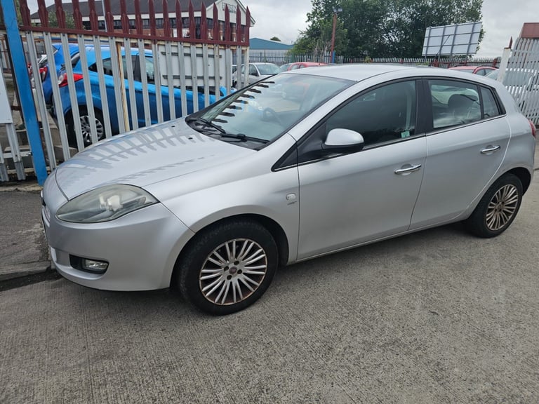 FIAT BRAVO 1.6 MULTIJET 120 DYNAMIC 5 DOOR - 2010 10 REG - MOT TIL OCTOBER 2025