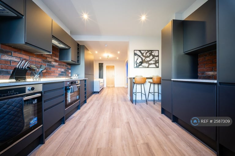 1 bedroom in Chichester Road, Portsmouth, PO2 (#2587309)