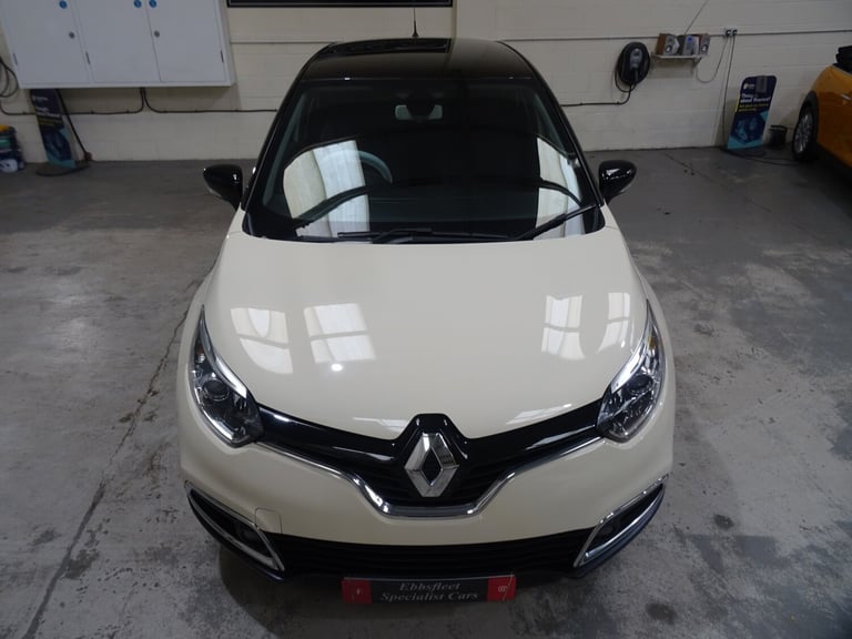 2016 Renault Captur 1.2 TCE Dynamique S Nav 5dr Automatic **LOW MILEAGE*ONLY 10000 MILES** HATCHB...
