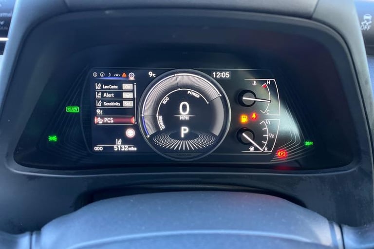 2023 Lexus UX 250h 2.0 F-Sport Design 5dr CVT ESTATE PETROL/ELECTRIC Automatic