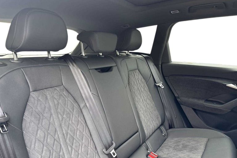 2025 Audi Q6 e-tron 285kW Quattro 100kWh Edition 1 5dr Auto Estate Electric Automatic