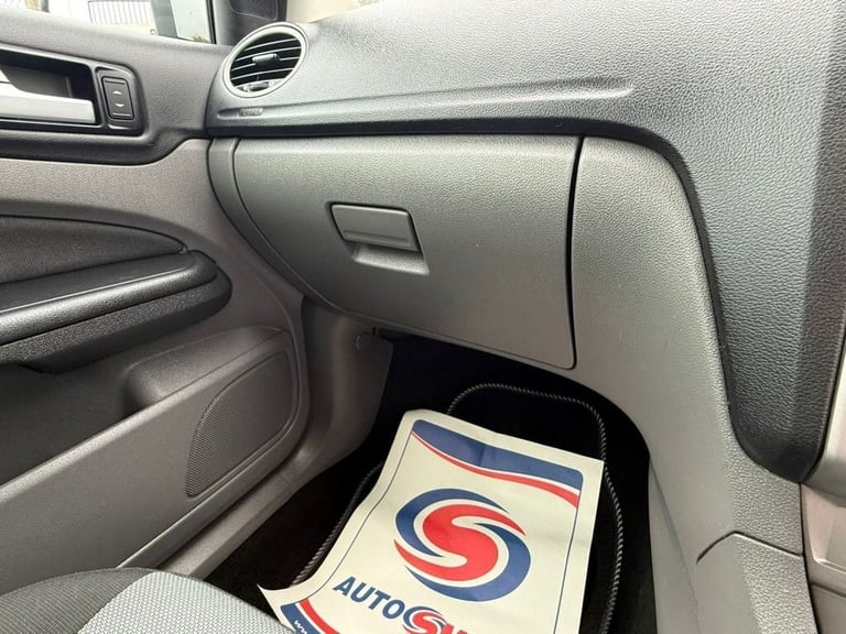 2009 09 FORD FOCUS 1.6 ZETEC HATCHBACK 5DR PETROL MANUAL (161 G/KM, 99 BHP)