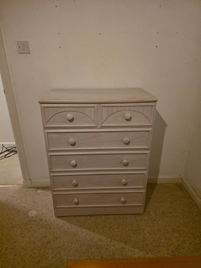 image for CHEST OF DRAWERS 