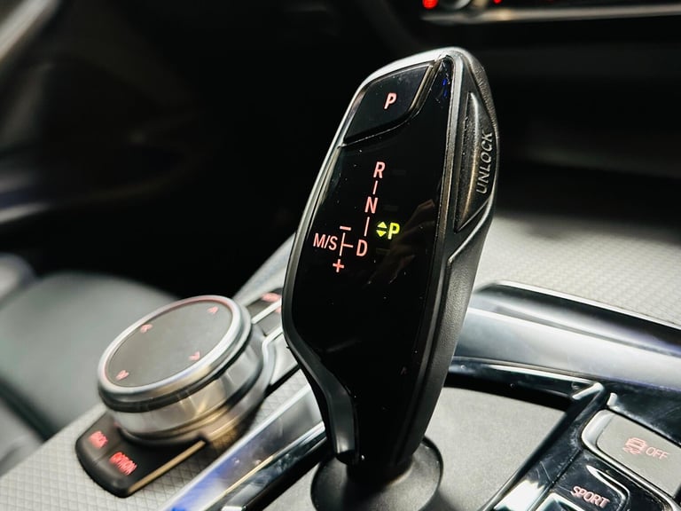 2019 BMW 5 Series 2.0 530e 9.2kWh M Sport Auto Euro 6 (s/s) 4dr SALOON Petrol/Electric Hybrid Aut...