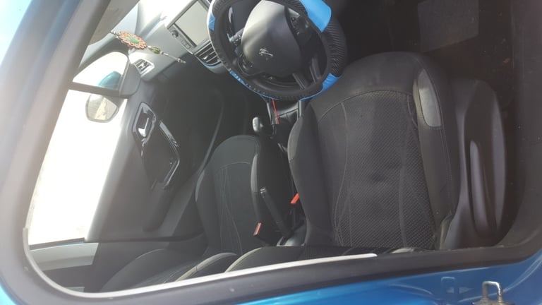 2012 62 PEUGEOT 208 1.4 ACTIVE / 100K MILES / NO MOT / 5 SPEED MANUAL - Image 8