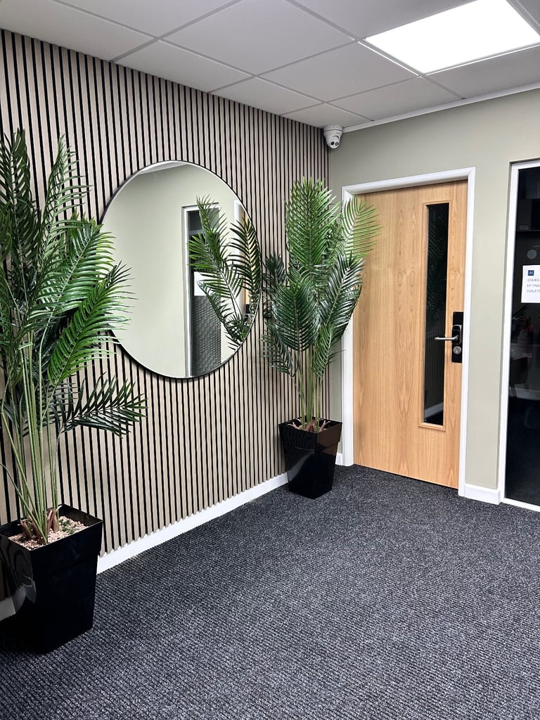 Paediatric therapy/ teaching room for tutors/ speech therapists/ OT/ Physios