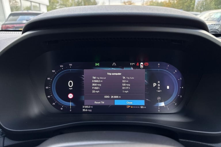 2022 Volvo XC40 2.0 B4 MHEV Ultimate SUV 5dr Petrol Hybrid DCT Auto Euro 6 (s/s) (197 ps) ESTATE ...