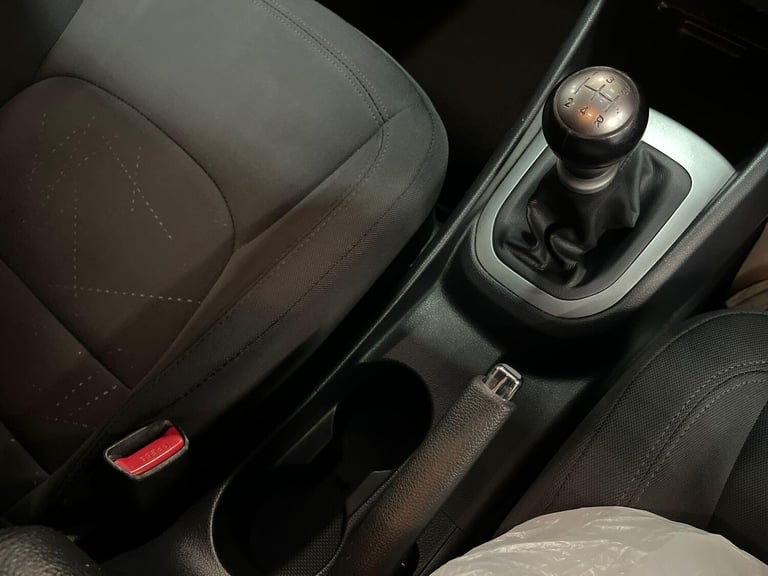 2012 Kia Rio 1.25 2 5dr HATCHBACK PETROL Manual