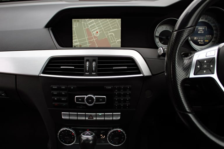 MERCEDES-BENZ C CLASS 2.1 C220 CDI AMG Sport Edition 2014