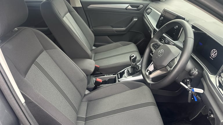 2022 Volkswagen T-Roc 1.0 TSI Life 5dr HATCHBACK PETROL Manual