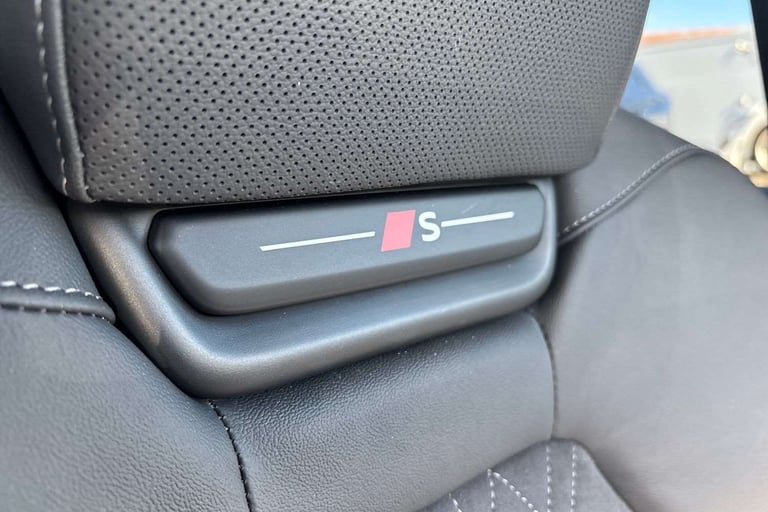 2024 Audi Q6 e-tron 225kW Performance 100kWh Edition 1 5dr Auto Estate Electric Automatic