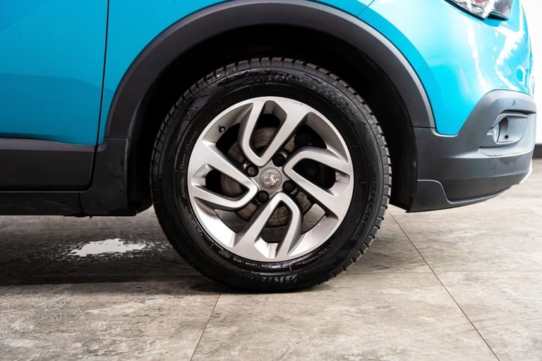 2018 Vauxhall Crossland X 1.6 Turbo D Tech Line Nav SUV 5dr Diesel Manual Euro 6 (s/s) (120 ps) D...