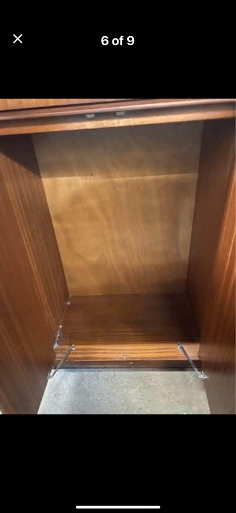 G plan E. Gomme vintage Tallboy/armoire