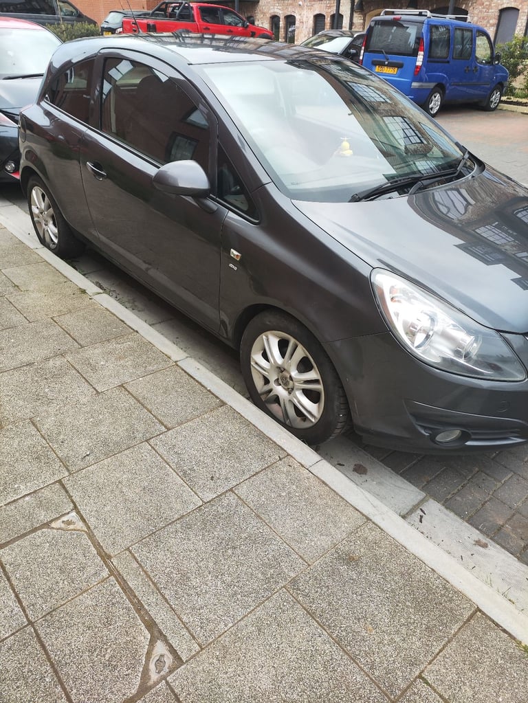 High Spec, Vauxhall Corsa SXI, (Long MOT, 0 Advisories) 