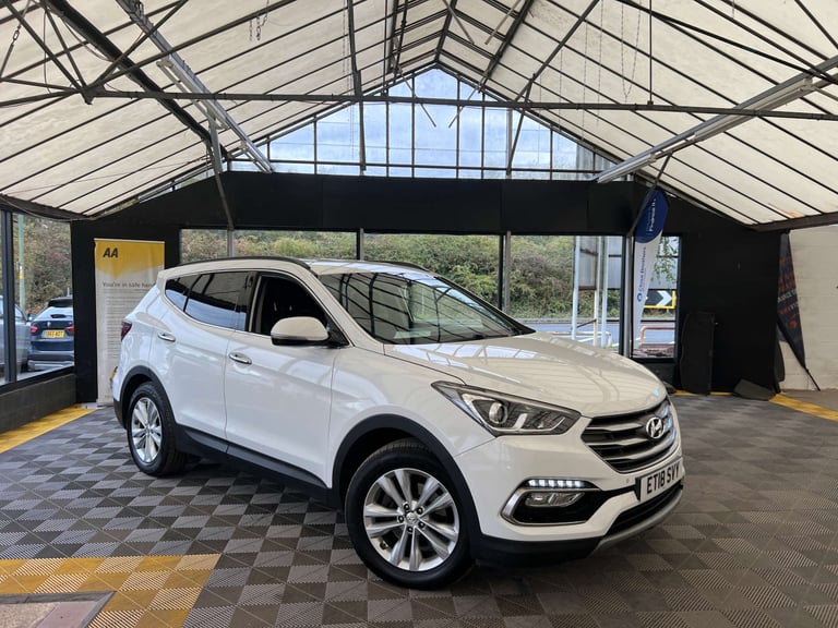 2018 Hyundai Santa Fe 2.2 Santa Fe Premium Blue Drive CRDi 4WD 5dr SUV Diesel Manual