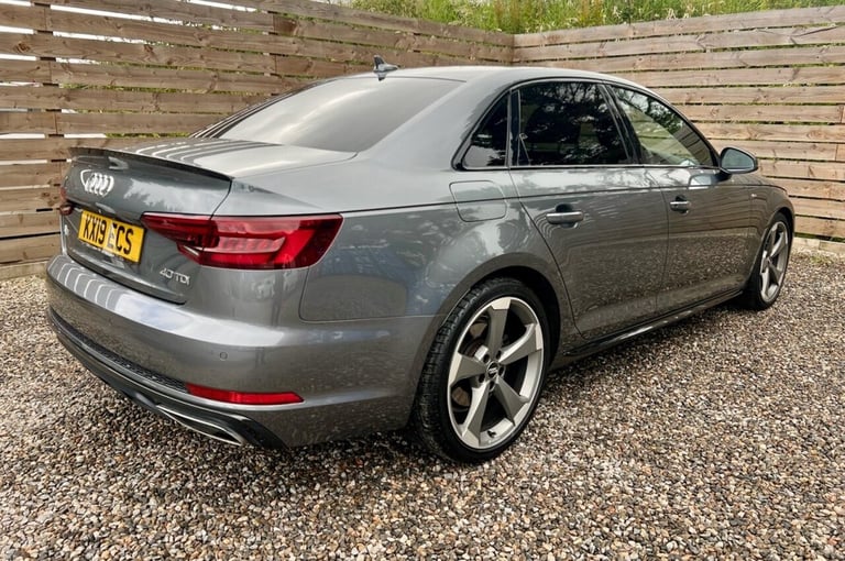 2019 19 AUDI A4 2.0 TDI 40 BLACK EDITION SALOON 4DR DIESEL S TRONIC EURO 6 (S/S)