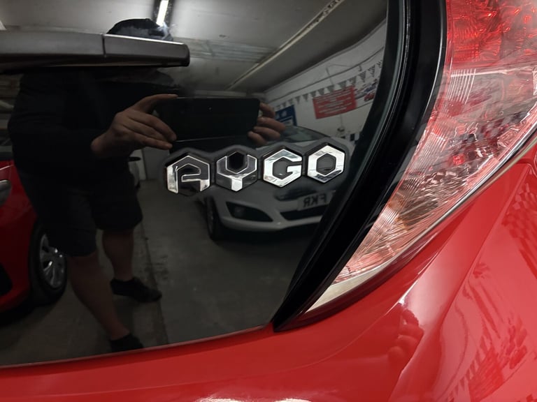 TOYOTA AYGO 1.0 VVT-i x-play 2016