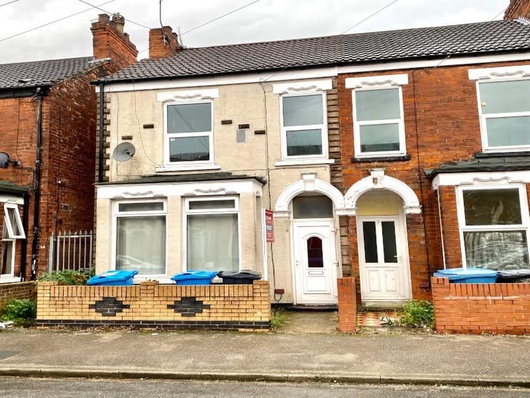 Room To Rent HU3! Close to HRI!