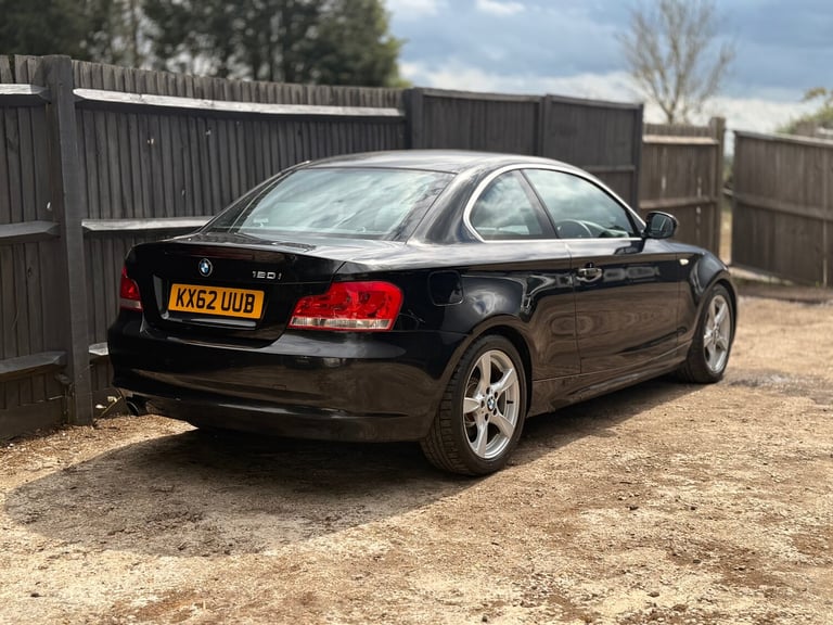 BMW 1 SERIES 120i 5dr + 34K + PETROL + CLEAN CAR