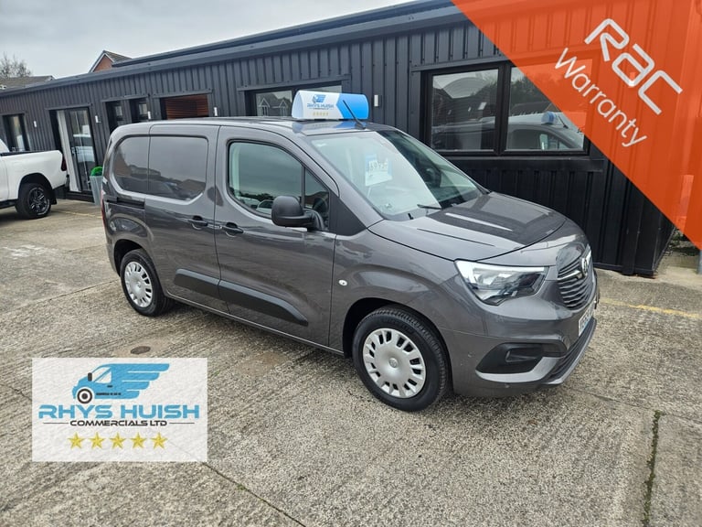 image for 2020 Vauxhall Combo L1H1 2000 SPORTIVE S/S Panel Van Diesel Manual