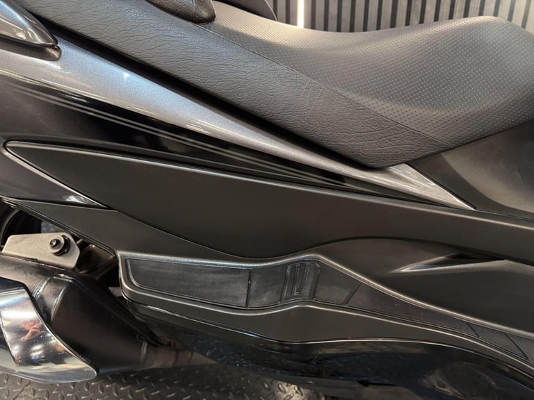 2013 Suzuki Burgman 400 400