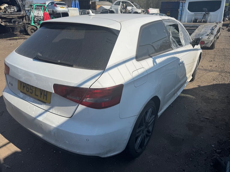 Audi a3 2 door 1.6 tdi 2015 white BREAKING FOR PARTS 