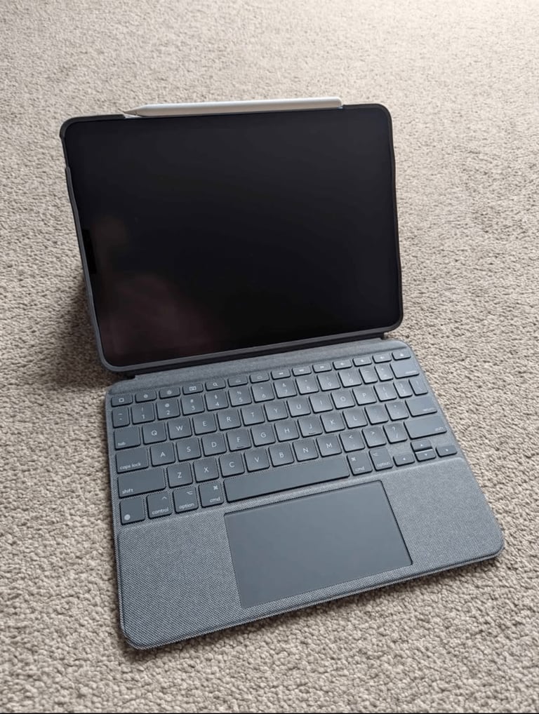 Logitech iPad Air Keyboard 