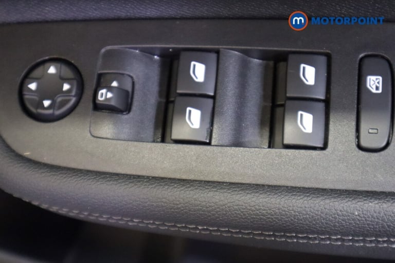 2023 Vauxhall Mokka 100kW Ultimate 50kWh 5dr Auto SUV Electric Automatic
