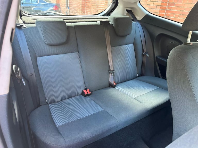 FORD FIESTA 1.3 Edge 2011