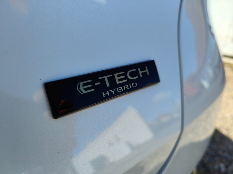 2022 Renault Captur 1.6 E-Tech full hybrid 145 Engineered 5dr Auto Hatchback Hybrid Automatic