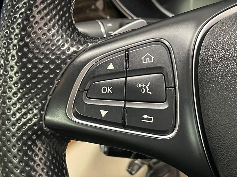 2020 Mercedes-Benz V-Class V220 d Sport 5dr 9G-Tronic [Long] MPV DIESEL Automatic