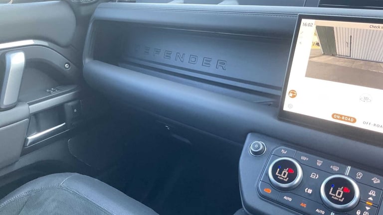2023 Land Rover Defender 5.0 P525 V8 Carpathian Edition 110 5dr Auto SUV Petrol Automatic