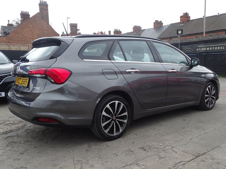 FIAT TIPO 1.6 Tipo Station Wagon 1.6 Multijet 120hp Lounge Grey Manual Diesel 20