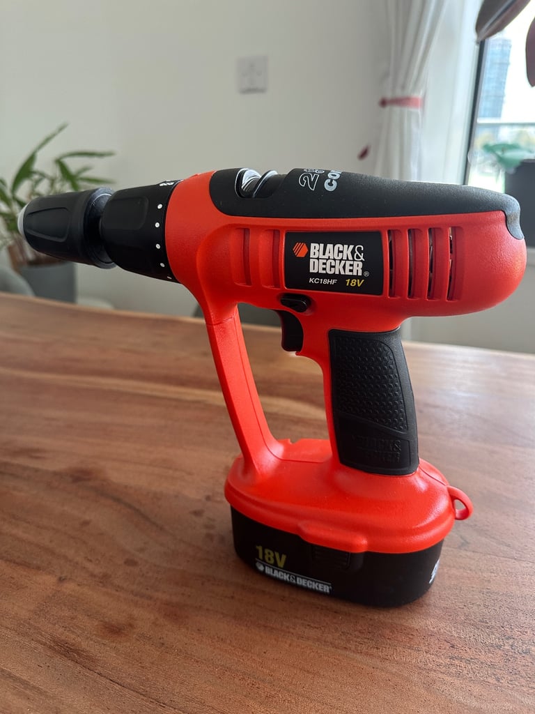Black & Decker KC18HF drill, battery & charger, case
