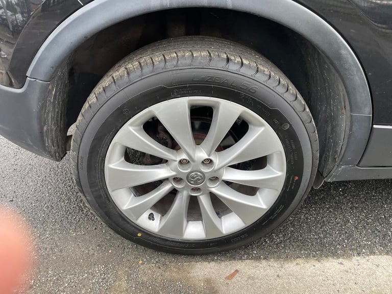 2015 Vauxhall Mokka 1.6i SE 5dr HATCHBACK Petrol Manual