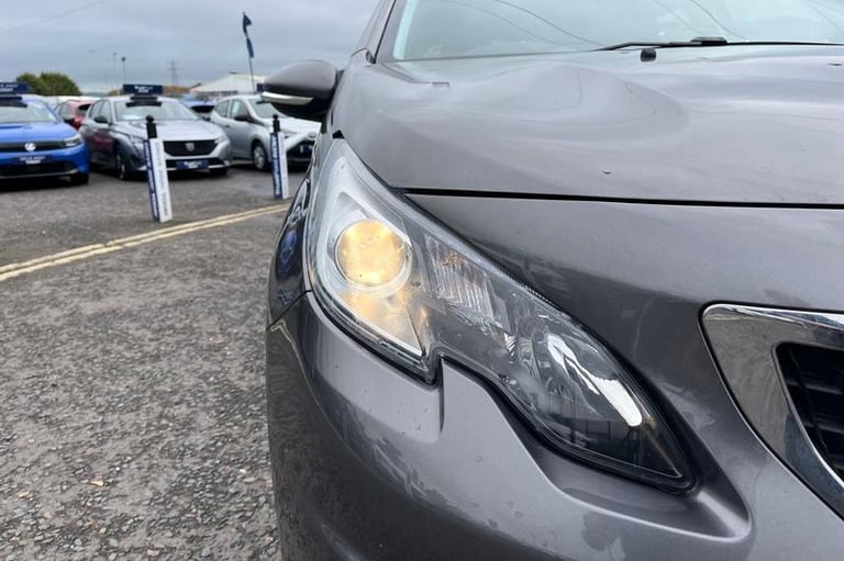 2017 Peugeot 2008 1.6 BlueHDi 100 Active 5dr - MOT'D TO JUNE 2026, 2 KEYS, TOUCHSCREEN, BLUET Est...
