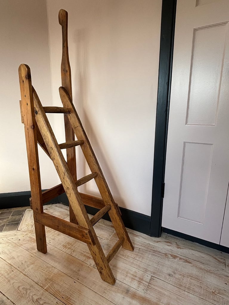 Lovely rustic pine library steps, artisan-made and pre-loved.
