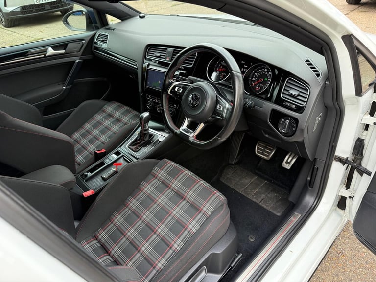 2022 Volkswagen Golf 2.0 TSI BlueMotion Tech GTI Hatchback 5dr Petrol DSG Euro 6 (s/s) (220 ps) P...